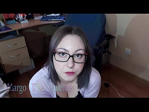 ❤️ Seksi djevojka s naočalama duboko siše dildo na kameri Porno video u pornografiji bs.xxxdeutschepornos.ru ❌